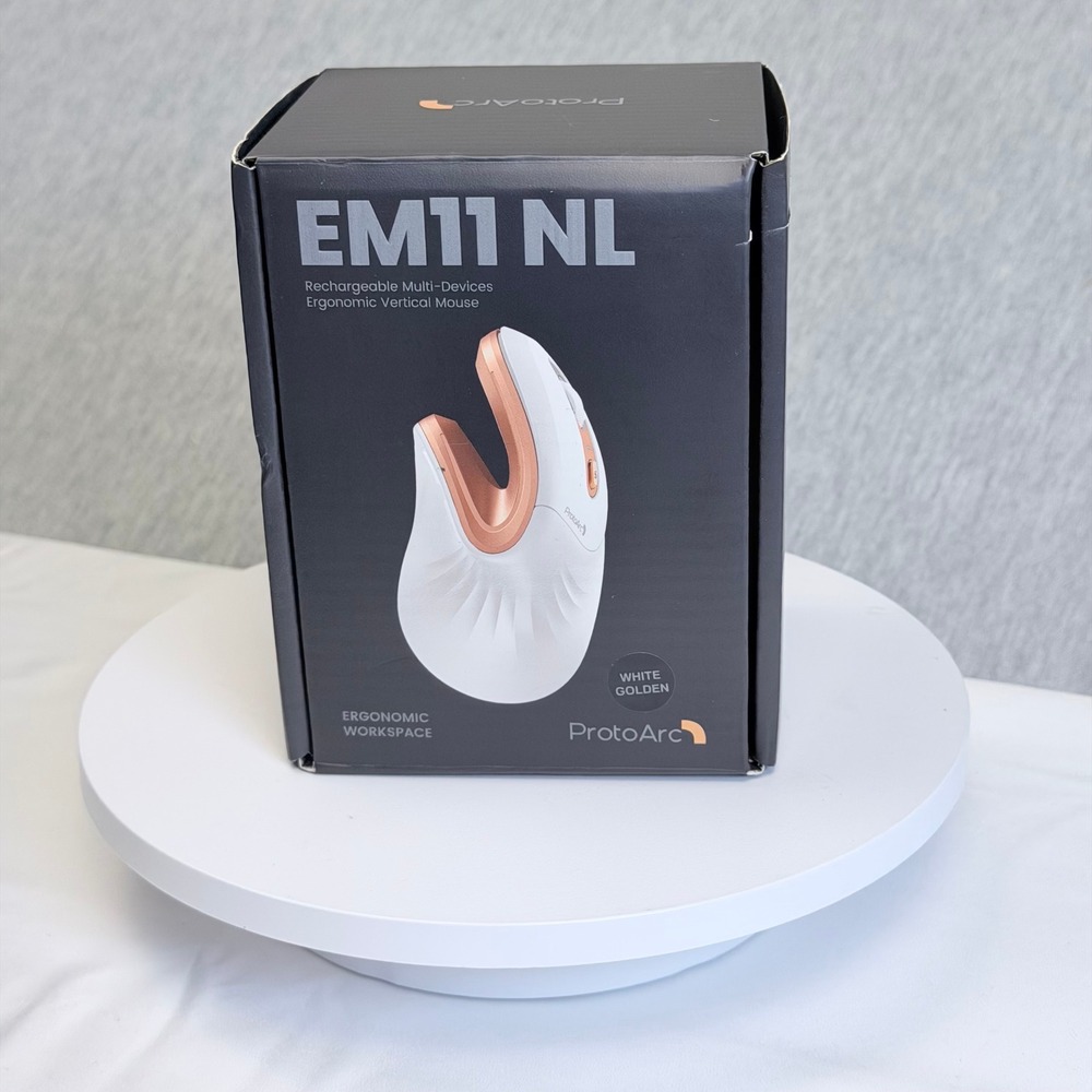 ProtoArc EM11 NL Ergonomic Vertical Mouse Rechargeable Wireless Bluetooth White